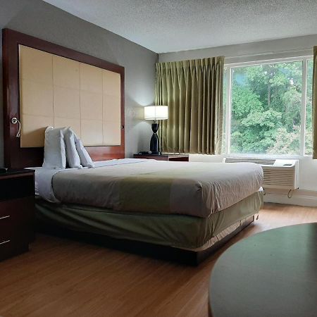 Econo Lodge Airport Near Billy Graham Parkway Charlotte Eksteriør bilde