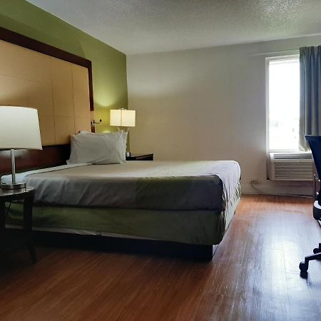 Econo Lodge Airport Near Billy Graham Parkway Charlotte Eksteriør bilde