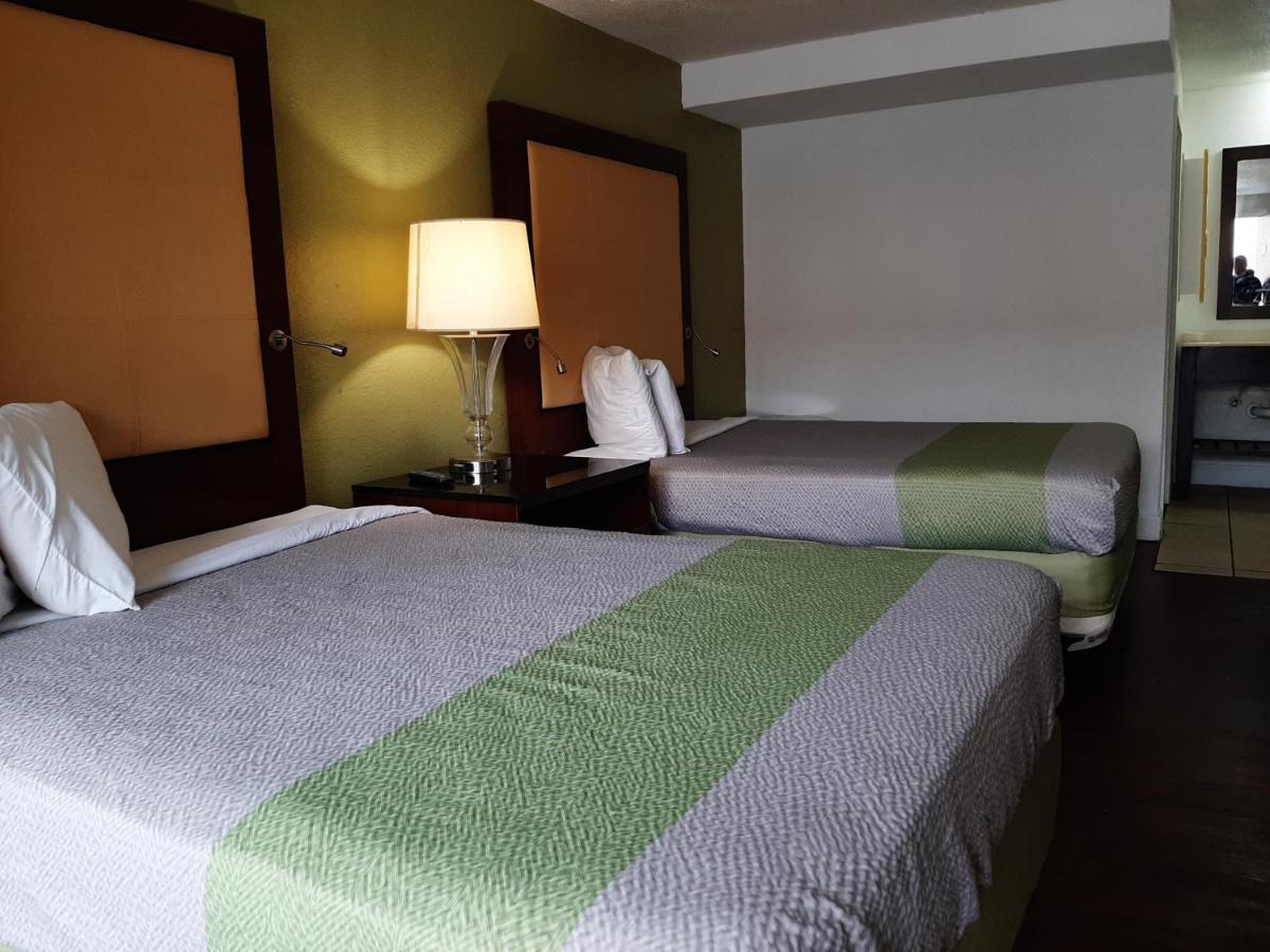 Econo Lodge Airport Near Billy Graham Parkway Charlotte Eksteriør bilde