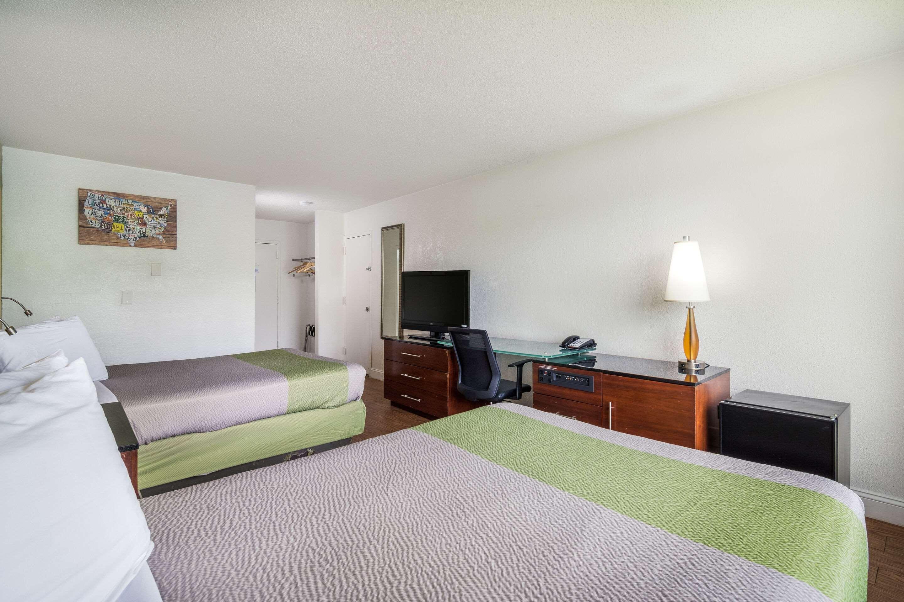 Econo Lodge Airport Near Billy Graham Parkway Charlotte Eksteriør bilde
