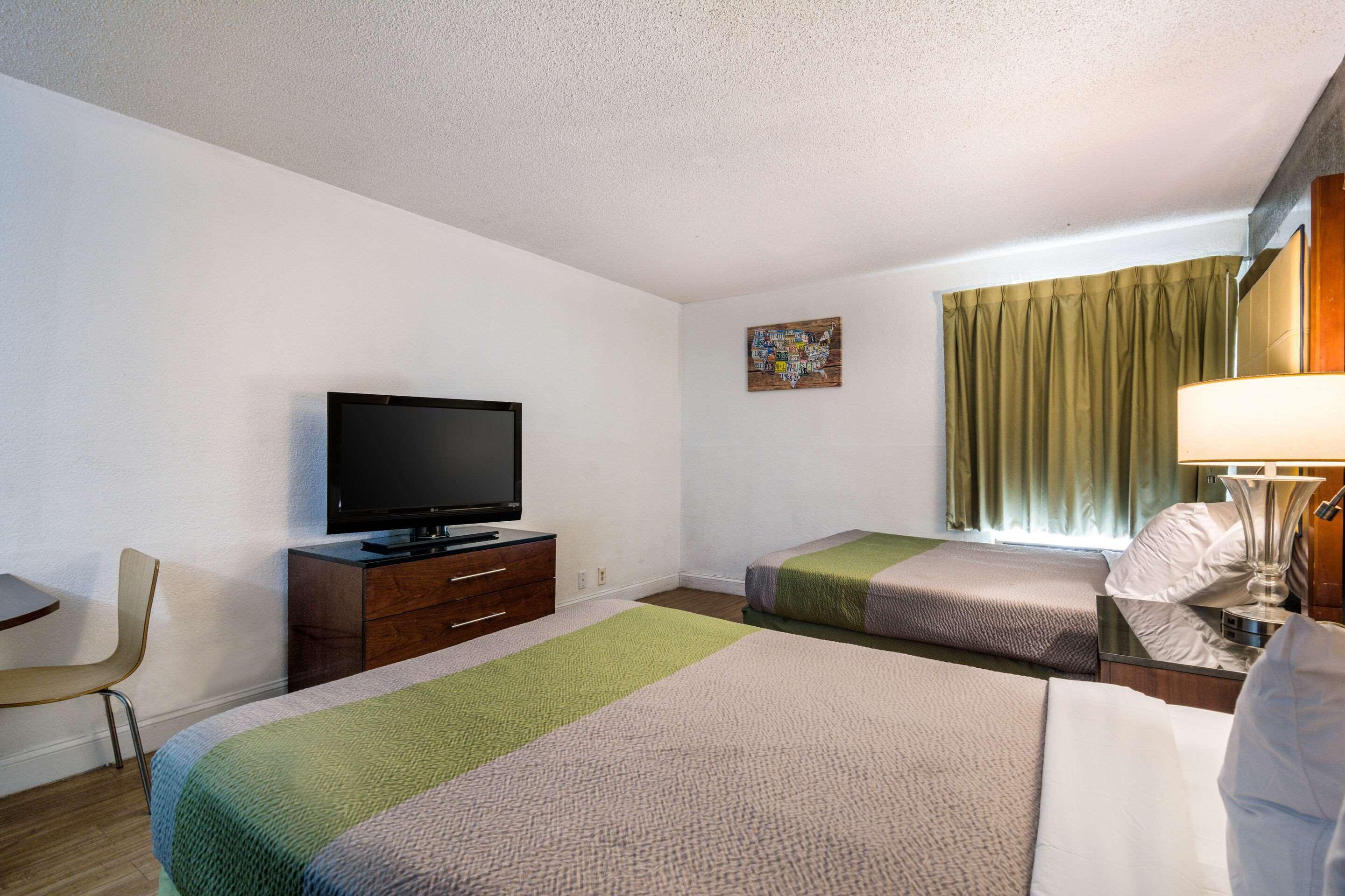 Econo Lodge Airport Near Billy Graham Parkway Charlotte Eksteriør bilde