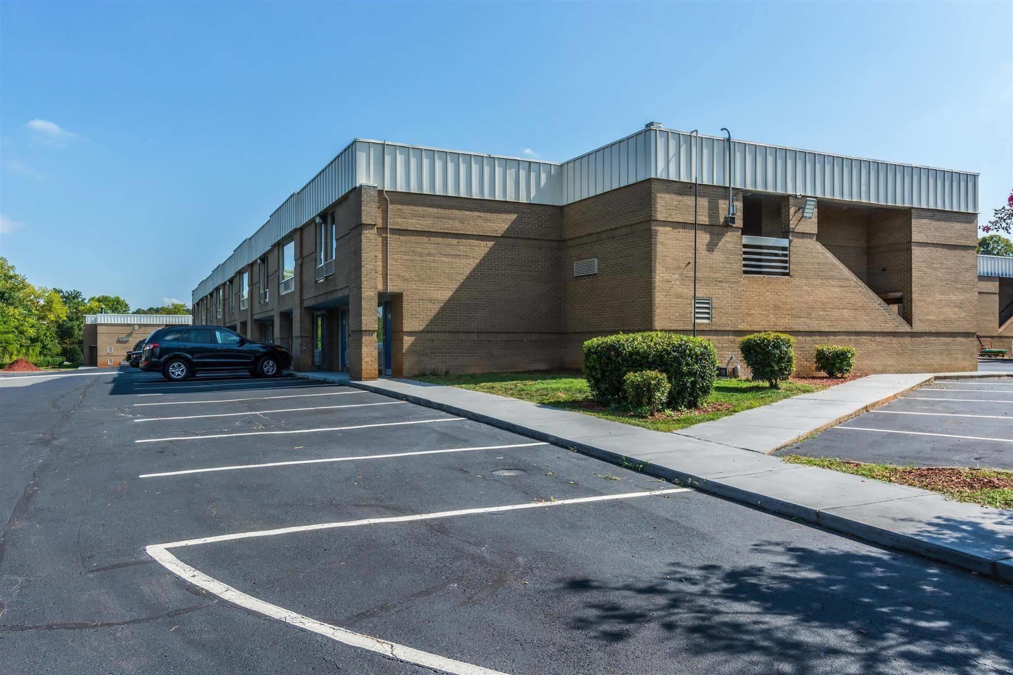 Econo Lodge Airport Near Billy Graham Parkway Charlotte Eksteriør bilde